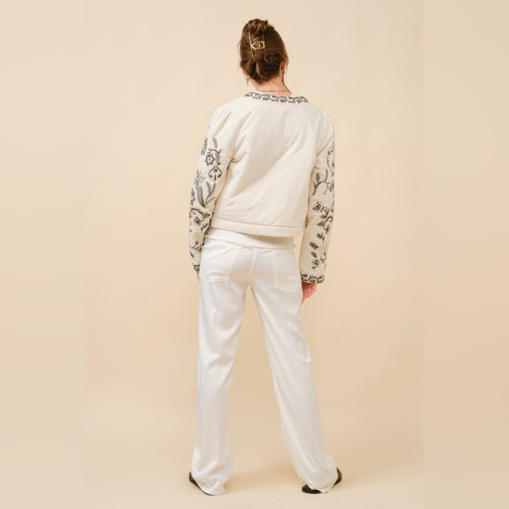 Pre loved Embroidered Zip Up Jacket in Vanilla Black - Picture 5 of 7